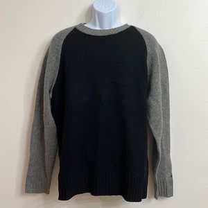 Guess Sweater